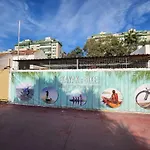 Apartamento recién reformado a 100 metros de la playa